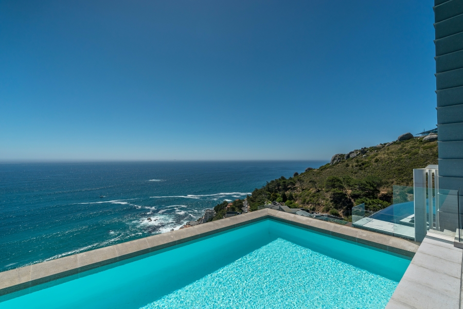 5 Bedroom Property for Sale in Clifton Western Cape
